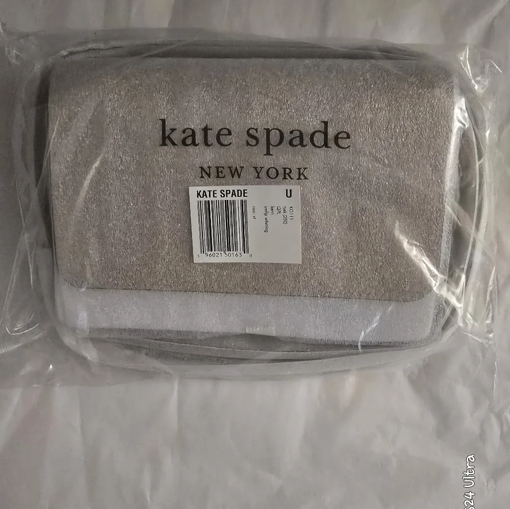 Kate Spade ♠️ Tusk Kerri Wallet on a string Purse NWT